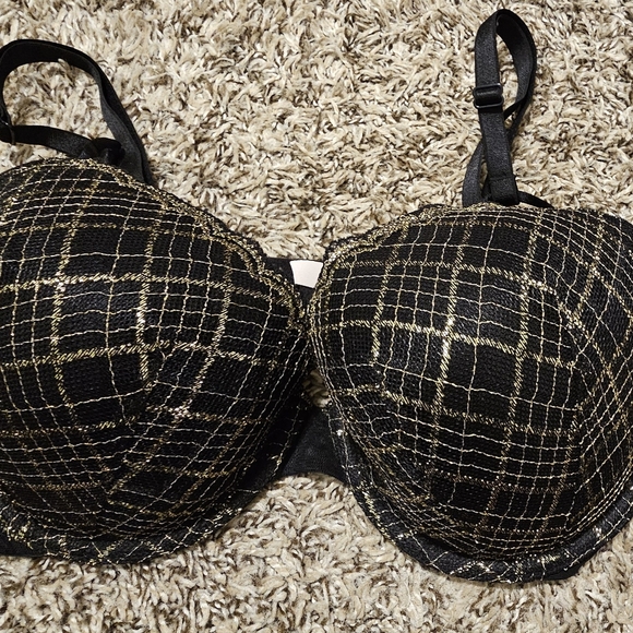 Victoria's Secret Other - Victoria Secret